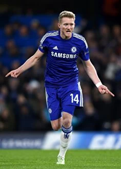 Images Dated 10th December 2014: Andre Schurrle Scores Chelsea's First Goal in UEFA Champions League Group G against Sporting Lisbon
