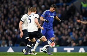 Images Dated 2nd May 2016: Battle for the Ball: Diego Costa vs. Jan Vertonghen - Premier League 2015-16: Chelsea vs
