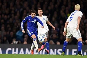 November 2015 Collection: Battle for the Ball: Oscar vs. Rybalka in Chelsea's Champions League Showdown against Dynamo Kiev