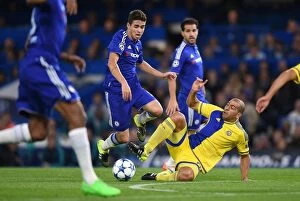 November 2015 Collection: Battle at Stamford Bridge: Chelsea vs Maccabi Tel Aviv - Embolo, Oscar