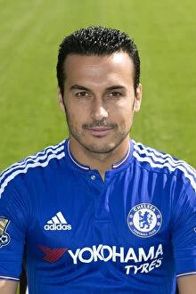 Squad 2015-2016 Season Collection: Chelsea FC 2015-16 Squad: Team Photocall with Pedro at Cobham Training Ground - Premier League