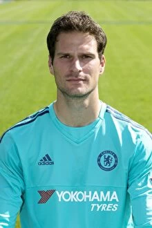 Squad 2015-2016 Season Collection: Chelsea FC 2015-16 Team Photocall: Asmir Begovic, The Resilient Goalkeeper