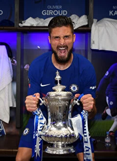 Images Dated 19th May 2018: Chelsea FC Lifts the FA Cup: Olivier Giroud's Triumph over Manchester United