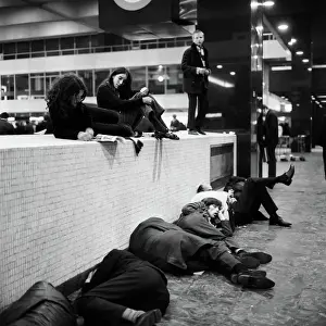 Chelsea FC: Triumph at FA Cup Final - Jubilant Fans Gather at Euston Station Ahead of Victory Parade vs Leeds United