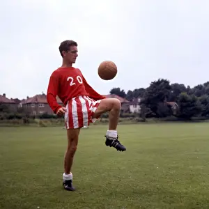Chelsea Football Club: Division One Team Photocall - Tommy Harmer