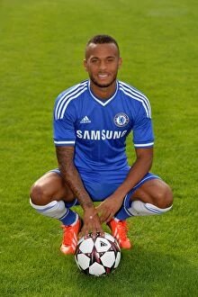 Squad 2013-2014 Season Collection: Chelsea Football Club: Training Sessions with Ryan Bertrand (2013-2014 Squad)