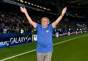 Chelsea Legend Bobby Tambling Returns to Stamford Bridge: A Heartwarming Half-Time Reunion (September 21, 2013)