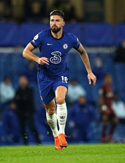 Chelsea vs Leeds United: Olivier Giroud in Action at Sold-Out Stamford Bridge, Premier League, London