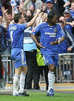 Images Dated 19th May 2007: Chelsea's Frank Lampard and Didier Drogba: FA Cup Victory Celebration over Manchester United at