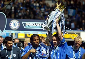 Chelsea's Unforgettable Triumph: John Terry and the Premier League Trophy (2004-2005)