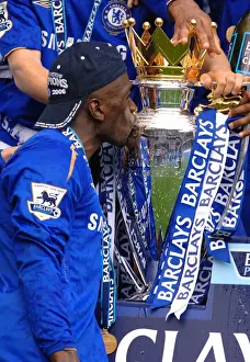 Claude Makelele: Celebrating Chelsea's Premier League Glory (2005-2006)