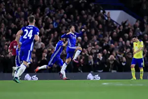 Eden Hazard's Stunner: Chelsea's Fourth Goal vs Everton at Stamford Bridge