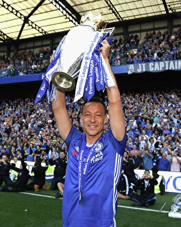 Images Dated 21st May 2017: John Terry's Championship Glory: Chelsea Secure Premier League Title vs. Sunderland (2017)