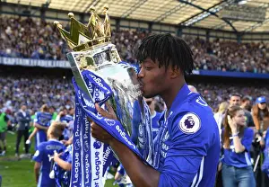 Michy Batshuayi's Goal Secures 2016-17 Premier League Title for Chelsea