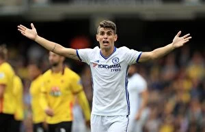Images Dated 20th August 2016: Oscar Appeals to Referee during Watford vs Chelsea Match: John Walton/PA Wire