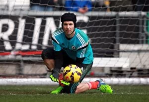Images Dated 17th January 2015: Petr Cech in Action: Swansea City vs. Chelsea - Premier League - Liberty Stadium (17.01.2015)