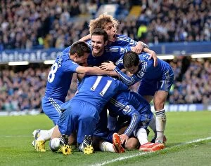 Images Dated 8th May 2013: Ramires's Strike: Chelsea Celebrates a Crucial Goal Against Tottenham Hotspur (BPL 2013)