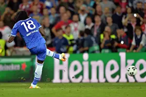 Chelsea V Bayern Munich UEFA Super Cup Prints: Romelu Lukaku's Clutch Penalty: Chelsea's Super Cup Showdown Against Bayern Munich (5/5)