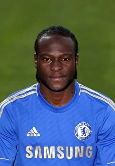 Victor Moses Collection: Soccer - Chelsea Squad Photocall - Season 2013 / 14 - Cobham Training Ground