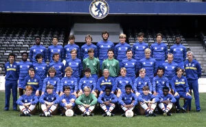 1980's Collection: Soccer - Chelsea Team Group - Stamford Bridge
