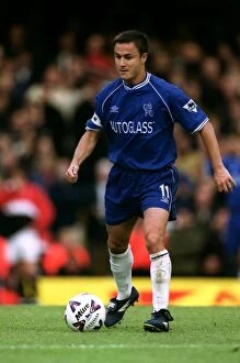 Dennis Wise Collection: Soccer - FA Carling Premiership - Chelsea v Manchester United