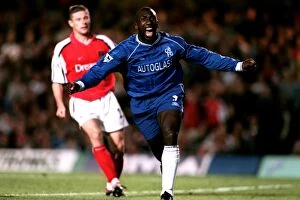 Jimmy Floyd Hasselbaink Collection: Soccer - FA Carling Premiership - Chelsea v Arsenal
