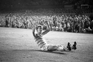 Soccer - Football League Division One - Newcastle United v Chelsea - St Jamess Park