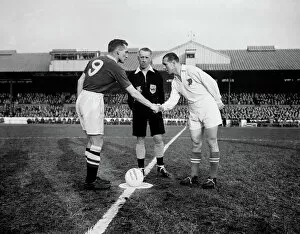 1950's Gallery: Soccer - Friendly - Chelsea v Red Banner