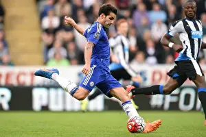 Thundering Shot: Cesc Fabregas Scores for Chelsea Against Newcastle United, Barclays Premier League (September 2015)