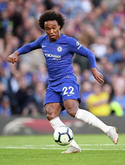 Images Dated 29th September 2018: Willian vs. Liverpool: A Premier League Showdown at Stamford Bridge