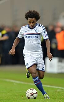 Images Dated 1st October 2013: Willian's Thrilling Performance: Chelsea vs. Steaua Bucharest, UEFA Champions League