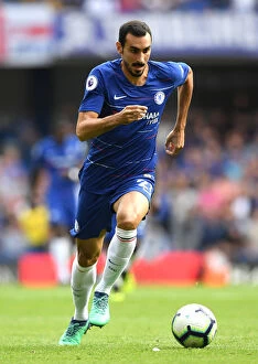 Soccer Collection: Zappacosta Charges Forward: Chelsea vs. Cardiff in Premier League Action